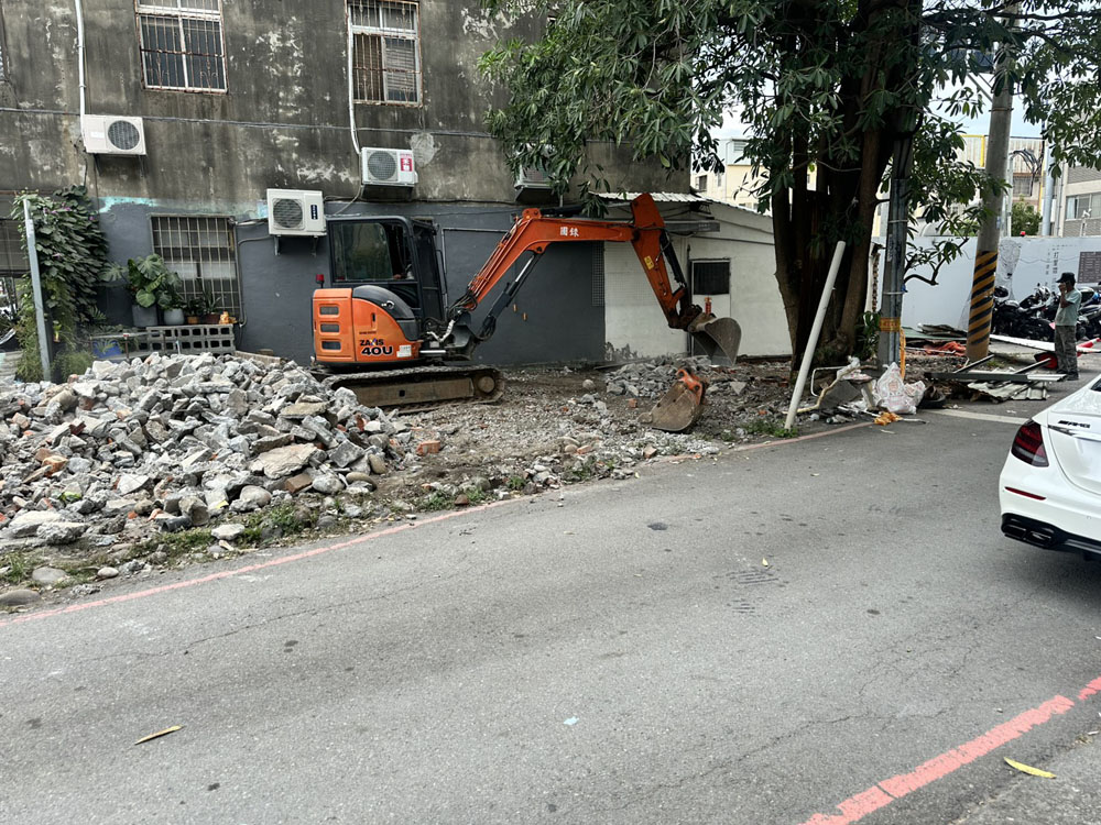台中黎明路整地工程